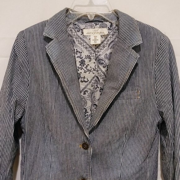 L.O.G.G. By H & M - Blazer Blue and White Stripes  with Revers Collar Pre Owned - Picture 5 of 11